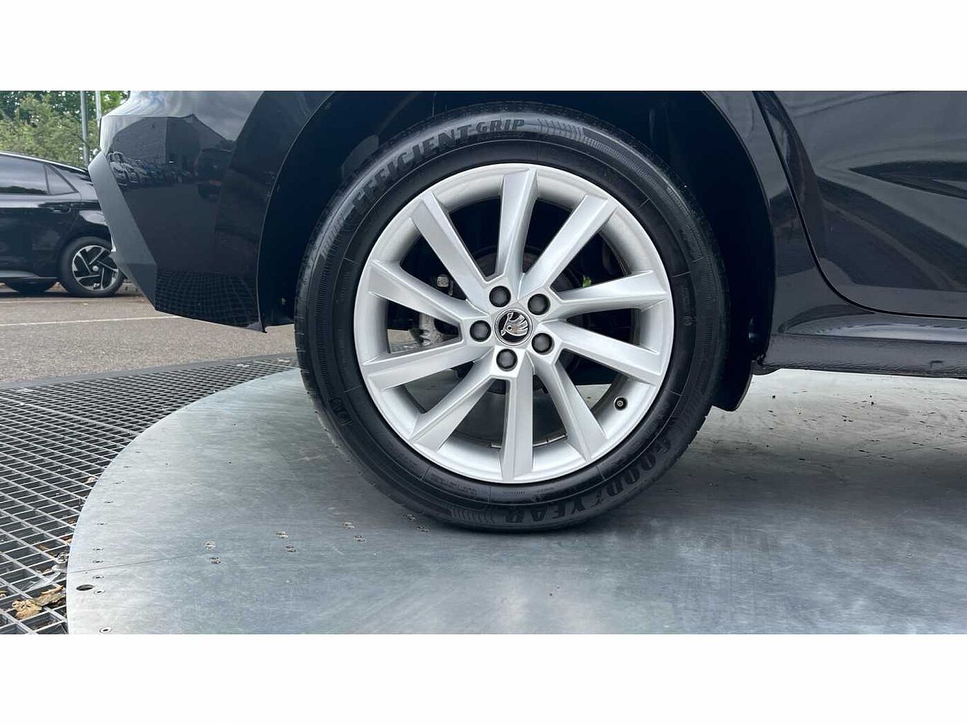 SKODA KAMIQ 1.0 TSI SE 5dr
