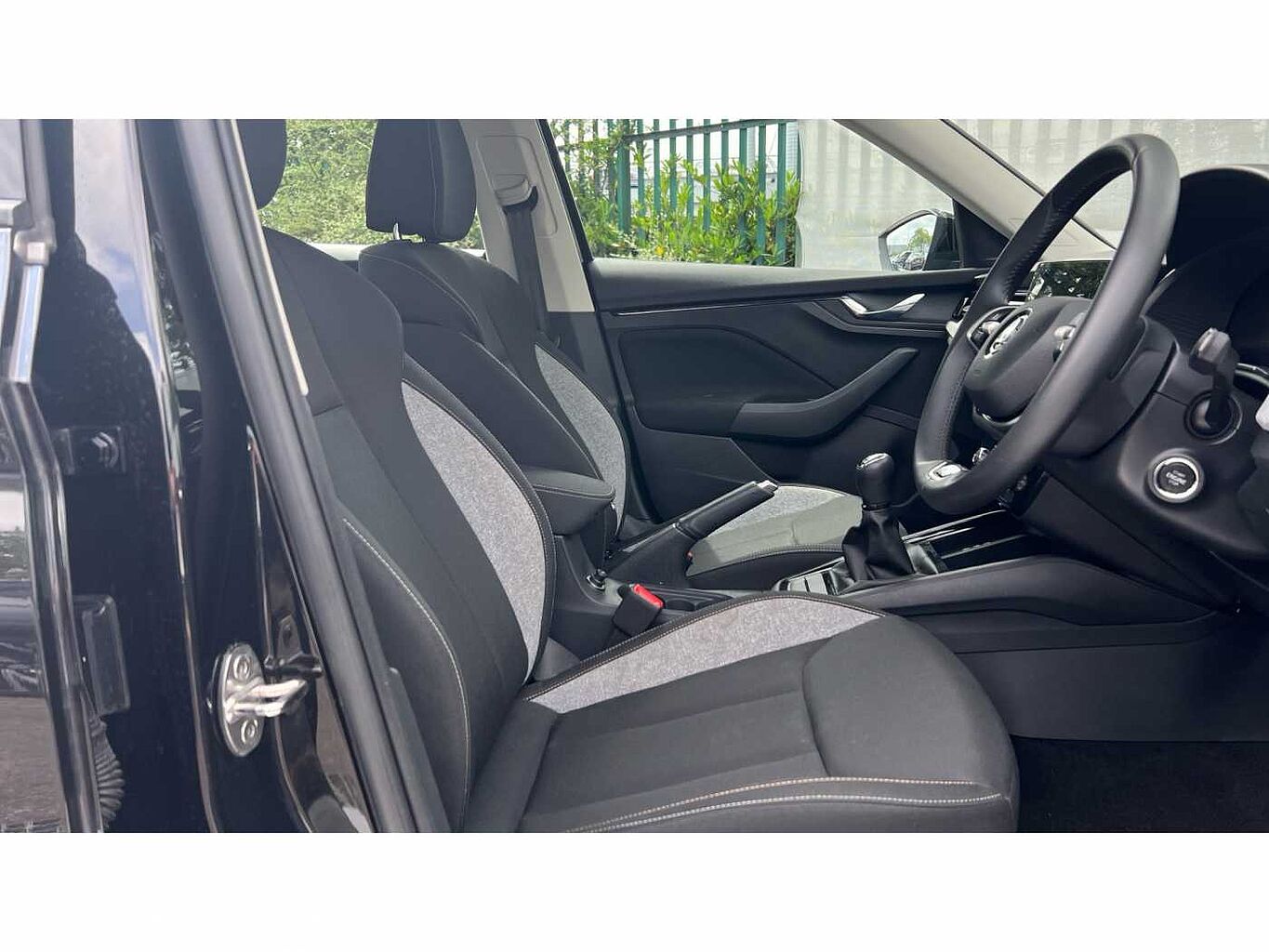 SKODA KAMIQ 1.0 TSI SE 5dr
