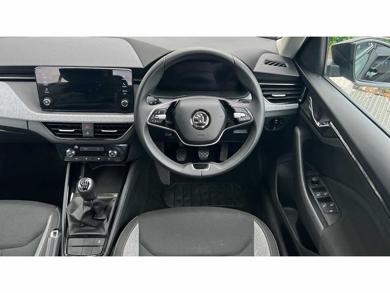 SKODA KAMIQ 1.0 TSI SE 5dr