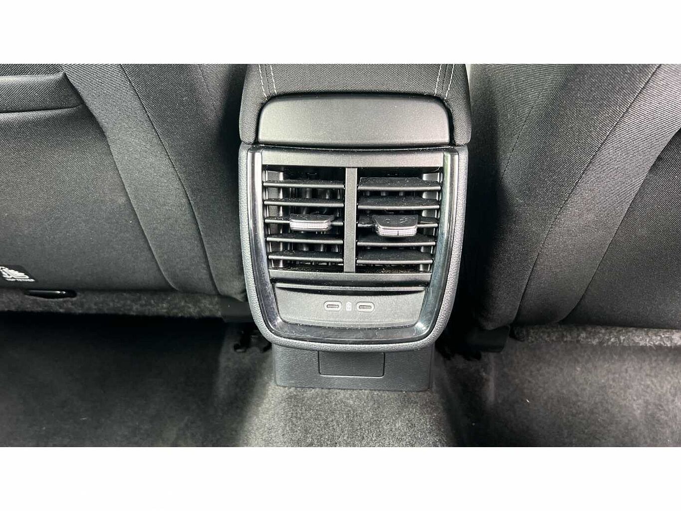 SKODA KAMIQ 1.0 TSI SE 5dr