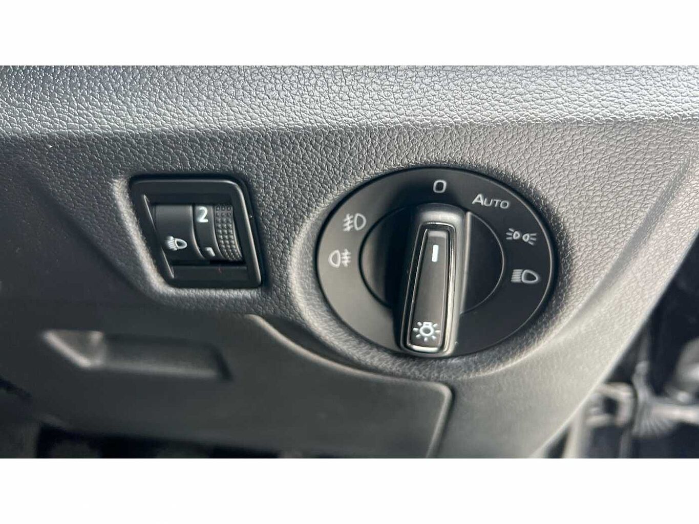 SKODA KAMIQ 1.0 TSI SE 5dr