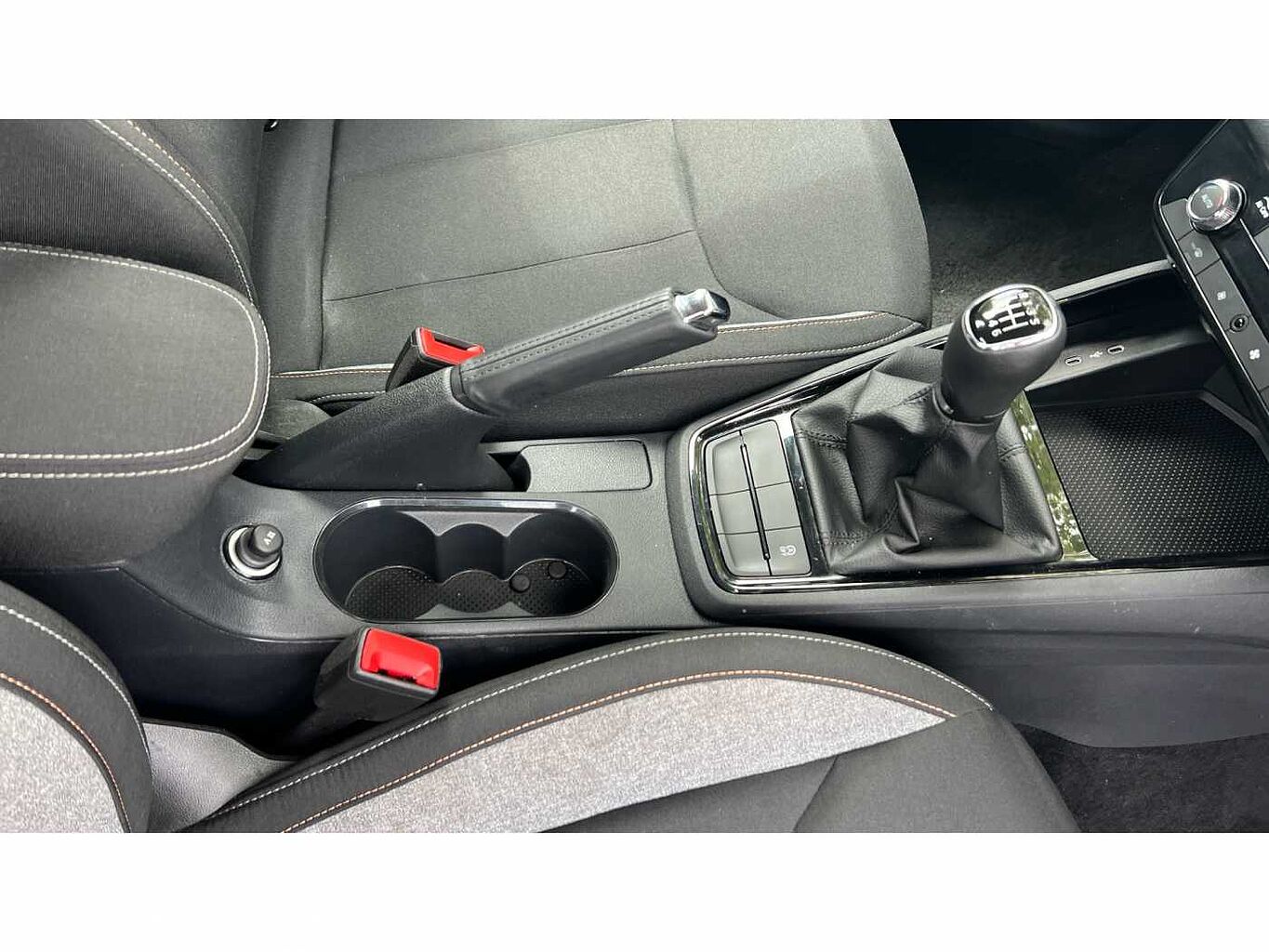 SKODA KAMIQ 1.0 TSI SE 5dr